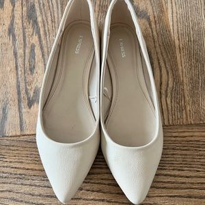 Express flats size 9